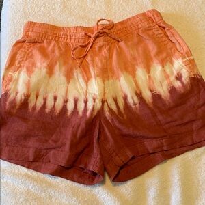 Old Navy coral/claret linen blend shorts.